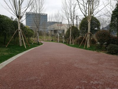 貴陽綠道景觀生態(tài)透水膠粘水案例